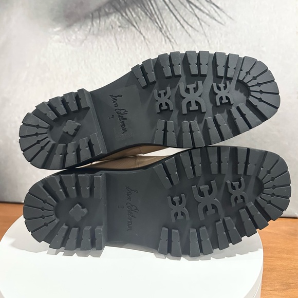 🌸SAM EDELMAN🌸 Laguna Waterproof Lug Sole
Chelsea Boot Sesame Size: 9 - Picture 15 of 15